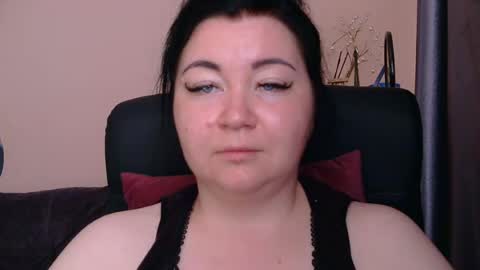 Oltereodora-lima online show from August 6, 5:31 am