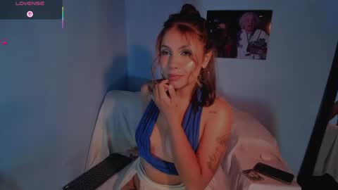 Snapshot of medusa_025 chatting on June 6, 3:55 am Coral online show from June 6, 3:55 am