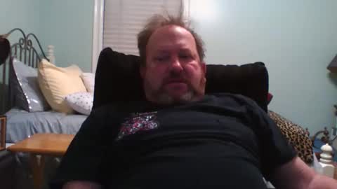 Snapshot of meech1970 chatting on May 18, 9:26 am meech1970 online show from May 18, 9:26 am