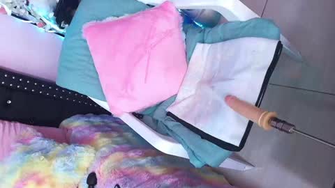 Snapshot of meegan_foxy_ chatting on January 25, 11:34 am Im Megan online show from January 25, 11:34 am