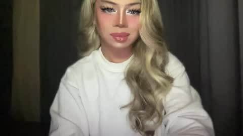 GODDESS OF ALL GODDESSES online show from October 1, 2:45 pm