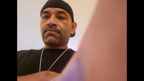 Snapshot of meezzy2 chatting on October 23, 11:14 pm meezzy2 online show from October 23, 11:14 pm