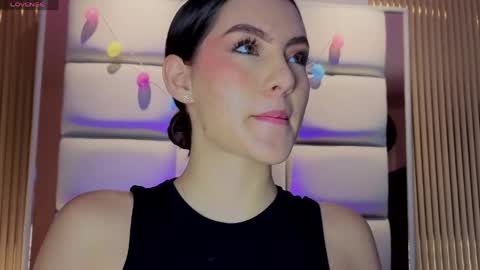 Snapshot of megaan_rouse chatting on April 28, 11:48 am megaan_rouse online show from April 28, 11:48 am