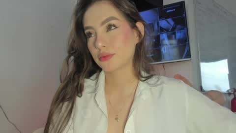 Snapshot of megaan_rouse chatting on May 18, 12:11 pm megaan_rouse online show from May 18, 12:11 pm