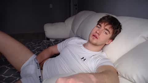 Max online show from January 21, 11:35 am