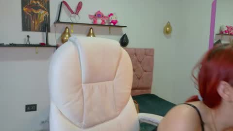 Megamwhithe online show from July 18, 3:00 am