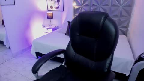 megan__monroe online show from February 5, 1:38 pm