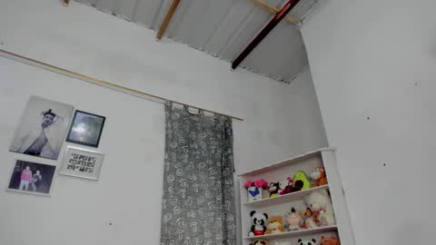 M E G A N online show from February 16, 4:58 pm