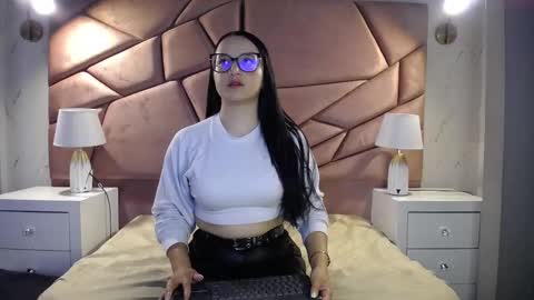 Snapshot of megan_blue5 chatting on October 10, 2:38 pm Megan3 online show from October 10, 2:38 pm