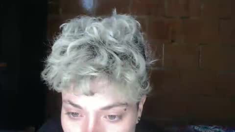 Megan and sophi online show from April 7, 3:18 am