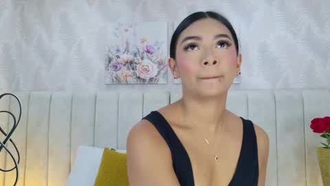 Carolina Paez online show from April 13, 12:21 pm