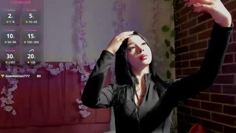 Snapshot of megan_gg chatting on April 21, 8:12 pm megan_gg online show from April 21, 8:12 pm