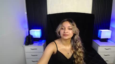 megan_hs1 online show from June 16, 1:25 pm