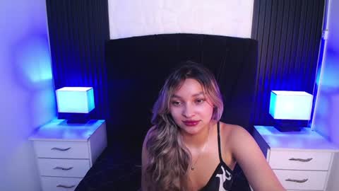 megan_hs1 online show from June 17, 1:34 pm
