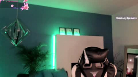    online show from November 1, 4:14 am