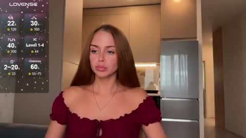 Snapshot of megan_nilson chatting on July 14, 5:29 pm Megan online show from July 14, 5:29 pm