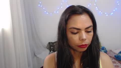 Snapshot of megan_shadow chatting on May 27, 9:01 pm Megan Shadow online show from May 27, 9:01 pm