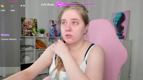Snapshot of megan_violer chatting on June 4, 5:19 pm Megan Mon Fri 1600-2200pm Tue Wen Sat 0900-1600pm online show from June 4, 5:19 pm