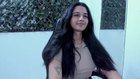 Snapshot of megan_whitte_01 chatting on January 19, 10:49 pm megan white 01  online show from January 19, 10:49 pm