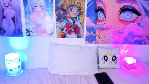 Megan  online show from May 9, 5:23 am