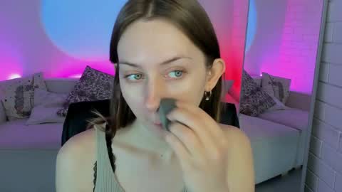 Snapshot of meganclapp chatting on April 28, 5:12 am Megan online show from April 28, 5:12 am