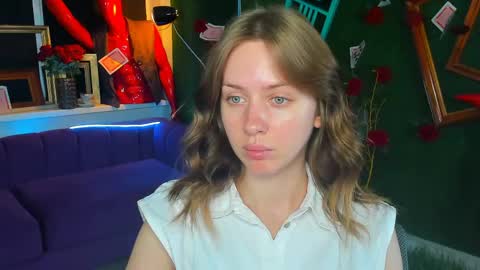 Snapshot of meganclapp chatting on May 19, 5:14 am Megan online show from May 19, 5:14 am