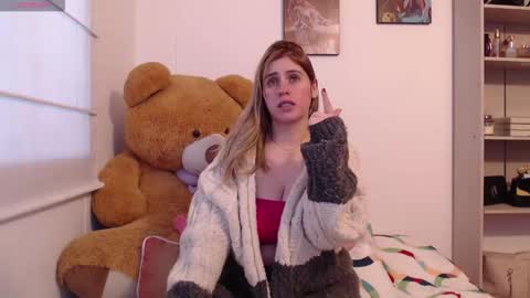 MEGAN online show from February 10, 11:25 am