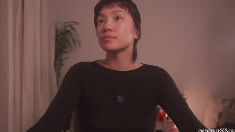 Snapshot of meganmei666 chatting on May 15, 1:56 am for more 3 online show from May 15, 1:56 am