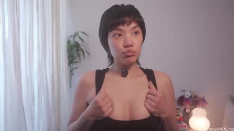 Snapshot of meganmei666 chatting on June 3, 6:02 pm for more 3 online show from June 3, 6:02 pm