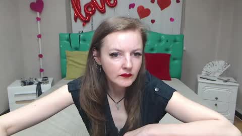 MeganPirs online show from April 17, 5:16 pm