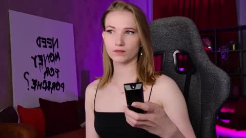 megan online show from May 5, 9:01 pm