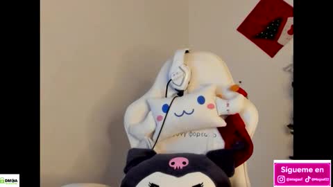 Megan online show from November 30, 8:24 pm