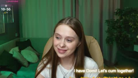 megg_ryan online show from May 25, 2:34 pm