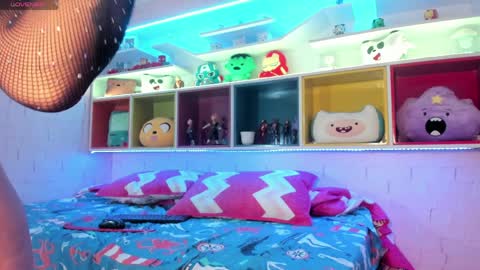 MEGGY MAE online show from March 31, 11:43 am