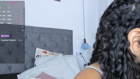 Snapshot of meghan_taylor__ chatting on January 27, 8:39 pm Meghan online show from January 27, 8:39 pm