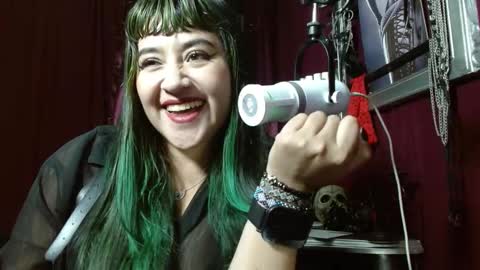 Snapshot of megoddessara chatting on February 24, 3:59 am Goddess Sara online show from February 24, 3:59 am