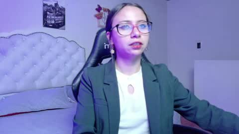 Mei online show from March 28, 2:33 am