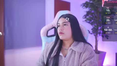 Snapshot of meilyn_ chatting on March 2, 12:23 pm Meilyn online show from March 2, 12:23 pm