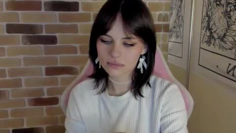 Snapshot of mekepo chatting on November 2, 3:25 pm Katie Payne online show from November 2, 3:25 pm