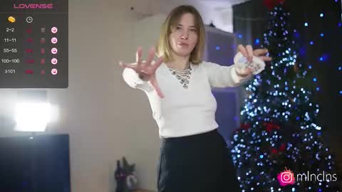 MELANIE  PVT ONLY 60TK PER MIN online show from January 10, 11:45 am