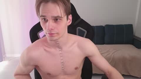 Snapshot of mel_kallen chatting on February 27, 7:52 am MelKallen online show from February 27, 7:52 am