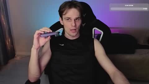 Snapshot of mel_kallen chatting on March 1, 4:20 pm MelKallen online show from March 1, 4:20 pm