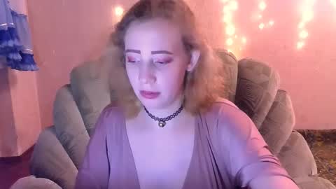 Mel Mellie online show from February 5, 10:33 pm