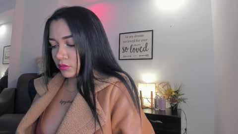 melan_owen online show from February 16, 11:06 am