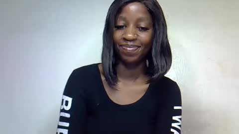 Snapshot of melanie_nay chatting on December 5, 4:42 am melanie_nay online show from December 5, 4:42 am