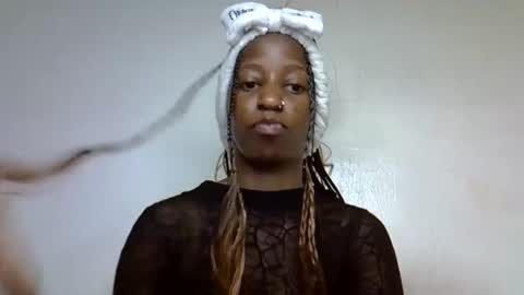 Snapshot of melanie_nay chatting on January 20, 8:30 am melanie_nay online show from January 20, 8:30 am