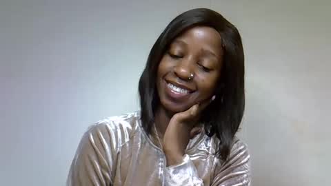 Snapshot of melanie_nay chatting on January 22, 4:44 am melanie_nay online show from January 22, 4:44 am