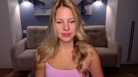 Snapshot of melaniebennett chatting on September 30, 6:29 am Melanie Bennett online show from September 30, 6:29 am