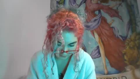 Melanie online show from August 5, 5:43 am