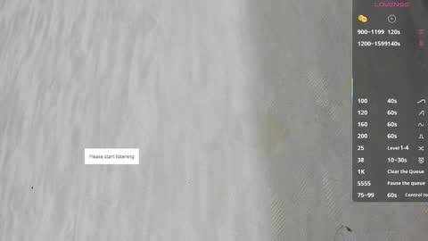 Snapshot of melanierioss_ chatting on April 25, 1:14 pm online show from April 25, 1:14 pm